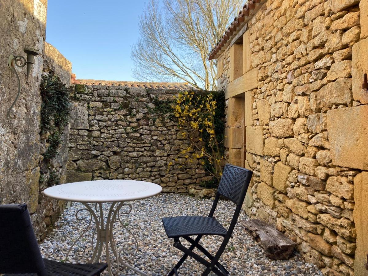 Les Roses Villa Barjou Екстериор снимка